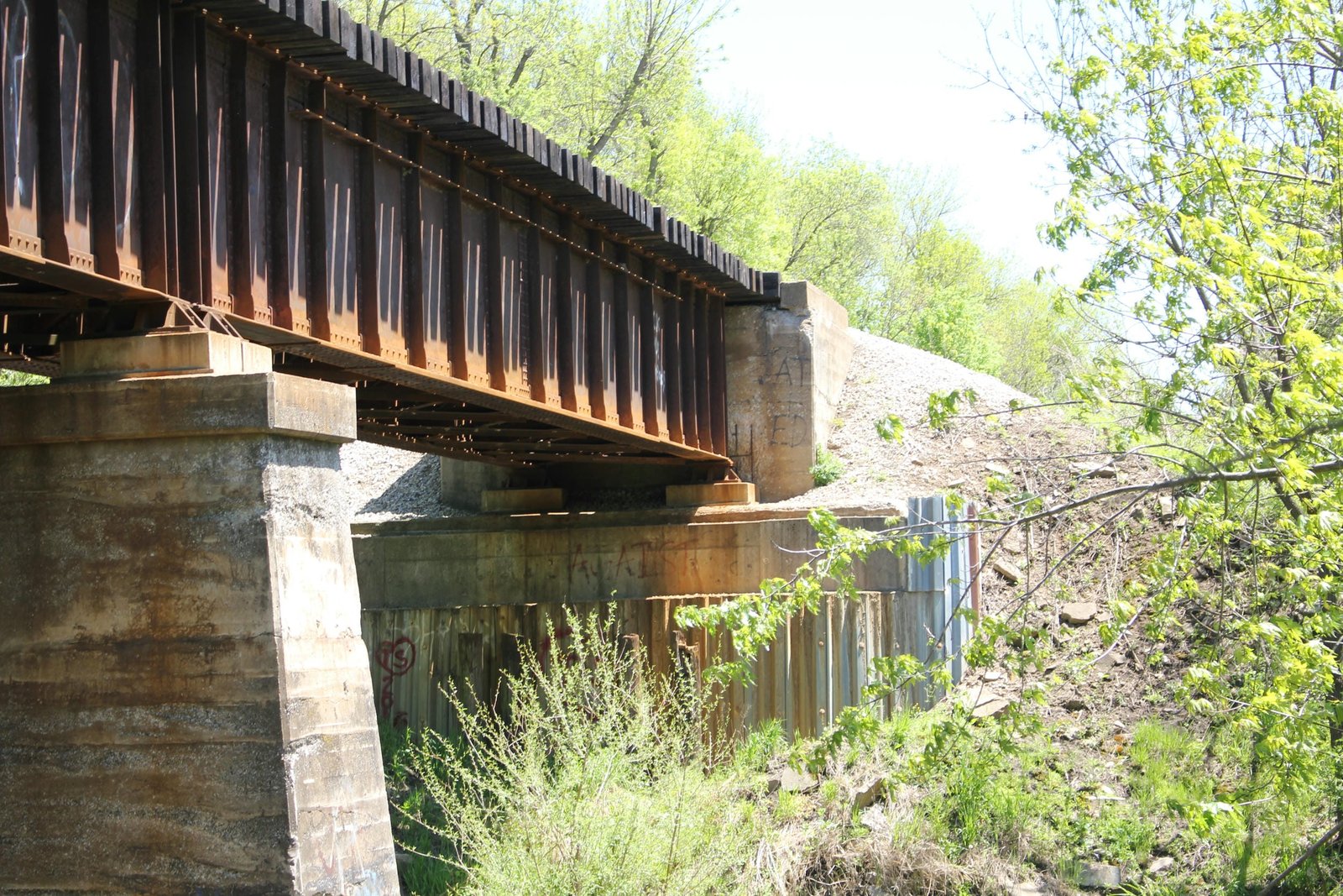 East abutment